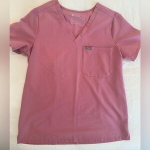 Figs pink Catarina scrub top
